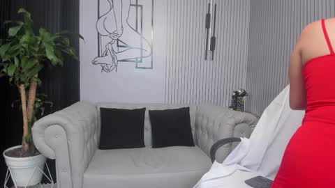 Mia online show from 02/10/26, 05:39