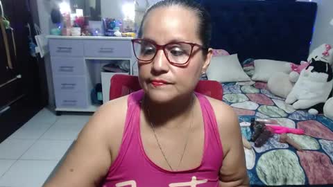 Snapshot of pervert_mommy_x chatting on 06/03/26, 10:18 SAMY online show from 06/03/26, 10:18