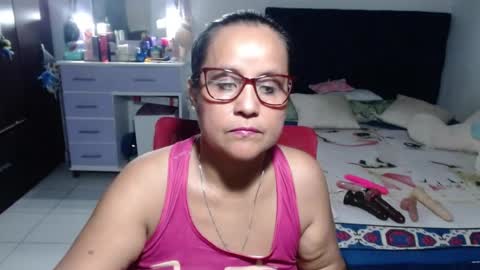 Snapshot of pervert_mommy_x chatting on 07/01/26, 11:12 SAMY online show from 07/01/26, 11:12