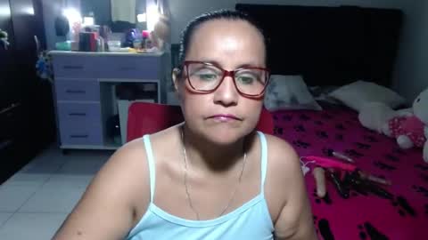 Snapshot of pervert_mommy_x chatting on 07/06/26, 09:39 SAMY online show from 07/06/26, 09:39