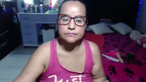 Snapshot of pervert_mommy_x chatting on 07/14/26, 09:58 SAMY online show from 07/14/26, 09:58