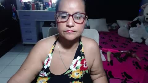 Snapshot of pervert_mommy_x chatting on 07/19/26, 11:58 SAMY online show from 07/19/26, 11:58
