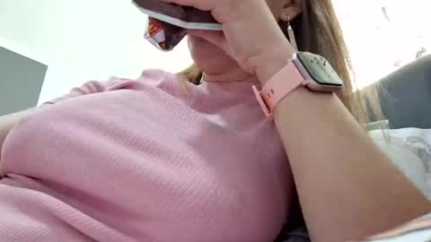 Lisa -  online show from 02/25/25, 11:30