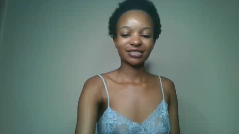 Snapshot of petal_palette chatting on 05/01/26, 11:31 Lolly online show from 05/01/26, 11:31