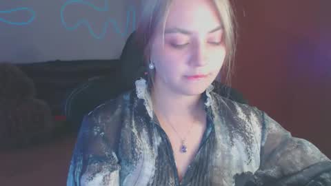 petalkiss online show from 09/29/25, 05:51