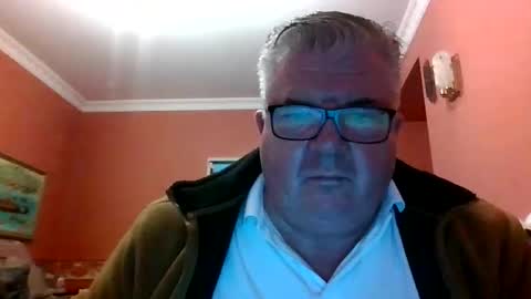 pete112991 online show from 12/28/24, 03:26