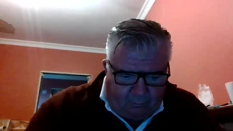 Snapshot of pete112991 chatting on 12/18/25, 03:51 pete112991 online show from 12/18/25, 03:51