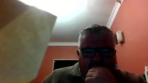Snapshot of pete112991 chatting on 05/14/26, 11:22 pete112991 online show from 05/14/26, 11:22