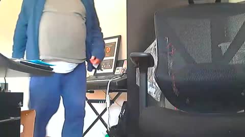 Snapshot of pete6661 chatting on 10/30/25, 10:27 pete6661 online show from 10/30/25, 10:27