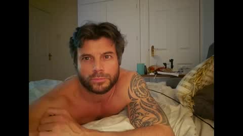 Snapshot of pete_le_meat chatting on 04/05/26, 09:56 pete_le_meat online show from 04/05/26, 09:56