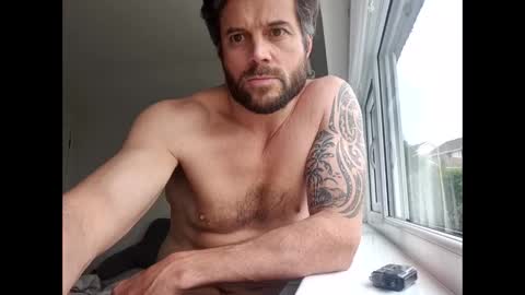 Snapshot of pete_le_meat chatting on 04/10/26, 03:06 pete_le_meat online show from 04/10/26, 03:06