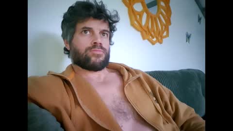 Snapshot of pete_le_meat chatting on 04/22/26, 07:15 pete_le_meat online show from 04/22/26, 07:15