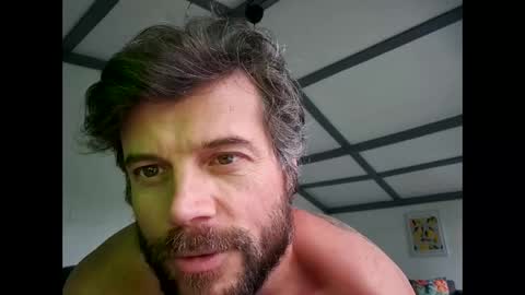 Snapshot of pete_le_meat chatting on 04/26/26, 07:00 pete_le_meat online show from 04/26/26, 07:00