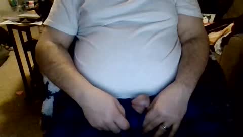 Snapshot of peter40770 chatting on 03/25/26, 12:49 peter40770 online show from 03/25/26, 12:49