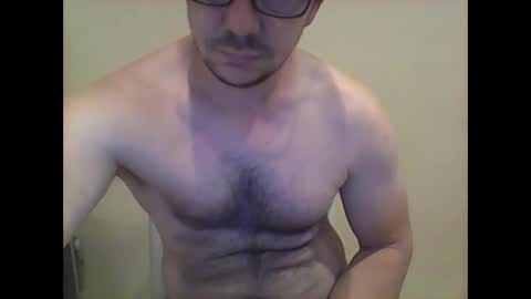 Snapshot of peter_7776 chatting on 01/29/25, 04:52 peter online show from 01/29/25, 04:52