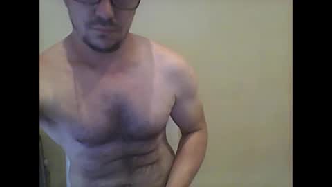 Snapshot of peter_7776 chatting on 01/31/25, 06:36 peter online show from 01/31/25, 06:36