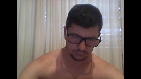 Snapshot of peter_7776 chatting on 03/05/25, 07:17 peter online show from 03/05/25, 07:17