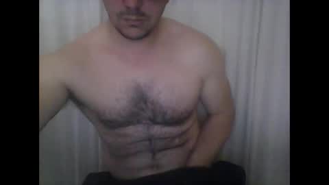 Snapshot of peter_7776 chatting on 09/09/25, 05:45 peter online show from 09/09/25, 05:45