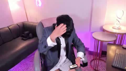 Snapshot of peter_chase chatting on 11/22/25, 05:50 Peter online show from 11/22/25, 05:50