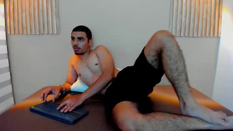 Snapshot of peter_conorr chatting on 09/10/25, 08:58 PETER CONORR online show from 09/10/25, 08:58