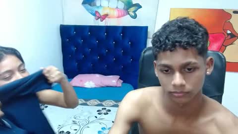 Snapshot of peter_hard_cock chatting on 02/20/25, 12:08 Peter and Shopia online show from 02/20/25, 12:08