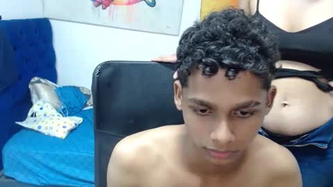 Snapshot of peter_hard_cock chatting on 02/27/25, 11:26 Peter and Shopia online show from 02/27/25, 11:26