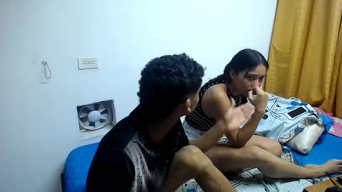 Snapshot of peter_hard_cock chatting on 03/12/25, 03:13 Peter and Shopia online show from 03/12/25, 03:13