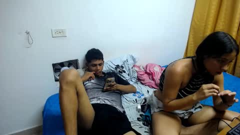 Snapshot of peter_hard_cock chatting on 03/12/25, 06:29 Peter and Shopia online show from 03/12/25, 06:29