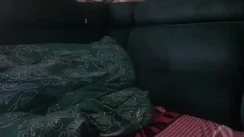 peterf83 online show from 02/26/25, 06:37