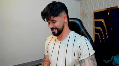 Snapshot of petesevans_1 chatting on 09/17/25, 11:28 PETES EVANS new account online show from 09/17/25, 11:28