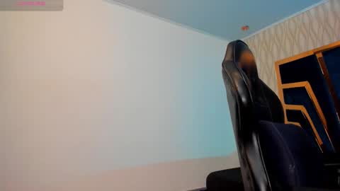 Snapshot of petesevans_1 chatting on 11/06/25, 11:26 PETES EVANS new account online show from 11/06/25, 11:26