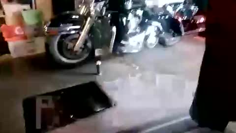 Snapshot of peteuxxxxcul chatting on 12/16/25, 01:38 Peteuxxxxcul online show from 12/16/25, 01:38