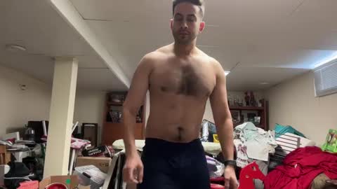 Snapshot of peteypete204 chatting on 01/26/25, 05:23 peteypete204 online show from 01/26/25, 05:23