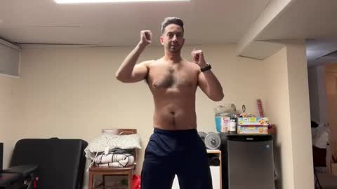 Snapshot of peteypete204 chatting on 01/30/25, 12:27 peteypete204 online show from 01/30/25, 12:27