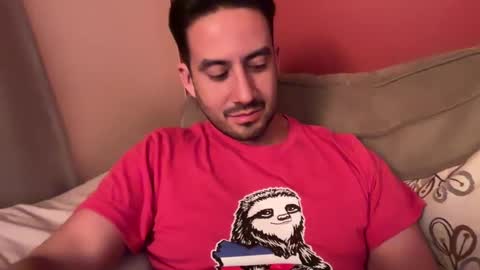 Snapshot of peteypete204 chatting on 03/08/25, 02:55 peteypete204 online show from 03/08/25, 02:55