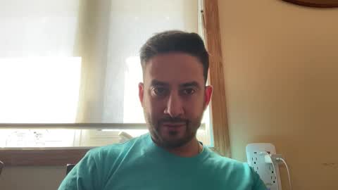 Snapshot of peteypete204 chatting on 03/09/26, 05:39 peteypete204 online show from 03/09/26, 05:39