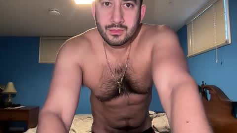 Snapshot of peteypete204 chatting on 03/15/26, 12:44 peteypete204 online show from 03/15/26, 12:44