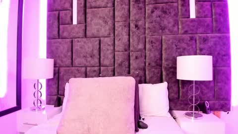 Im Rosse but u can call me Rossie or Rosita . online show from 02/05/25, 08:14