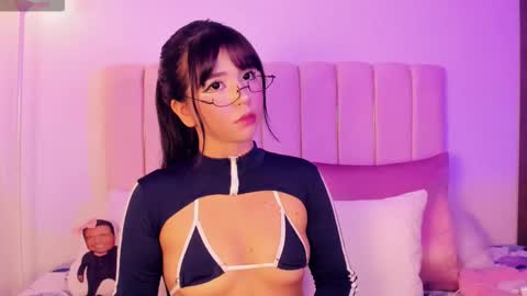 Im Rosse but u can call me Rossie or Rosita . online show from 09/27/25, 01:21