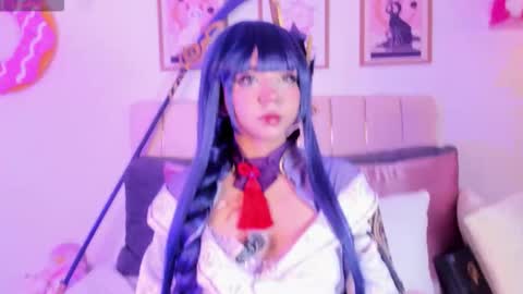 Im Rosse but u can call me Rossie or Rosita . online show from 10/29/25, 11:50