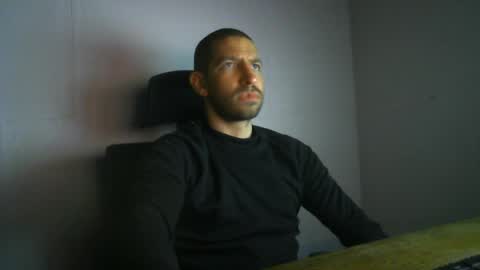 Snapshot of petitcoquin91 chatting on 04/01/26, 07:11 Paco online show from 04/01/26, 07:11