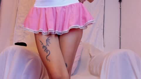 petite_amor online show from 01/07/25, 04:08