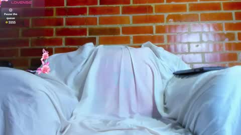 petite_amor online show from 02/16/25, 11:05