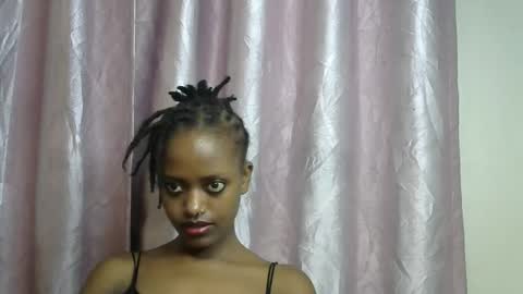 petite_star2 online show from 01/06/26, 05:33