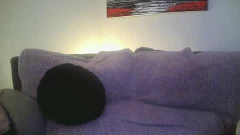 petite treat  online show from 01/11/25, 10:08