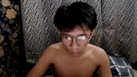 cute vir online show from 07/25/26, 12:03