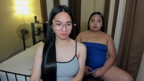 Snapshot of petiteasianmarian chatting on 03/11/26, 11:44 bigcock Marian online show from 03/11/26, 11:44