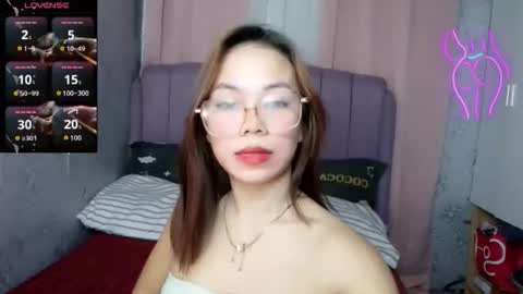 Snapshot of petitediana chatting on 03/25/26, 02:12 petitediana online show from 03/25/26, 02:12