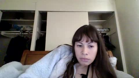 Snapshot of petitedoll30 chatting on 02/05/25, 11:28 Petitedoll30 online show from 02/05/25, 11:28