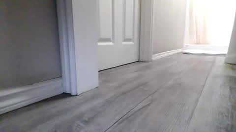 Snapshot of petitedoll30 chatting on 10/07/25, 07:33 Petitedoll30 online show from 10/07/25, 07:33